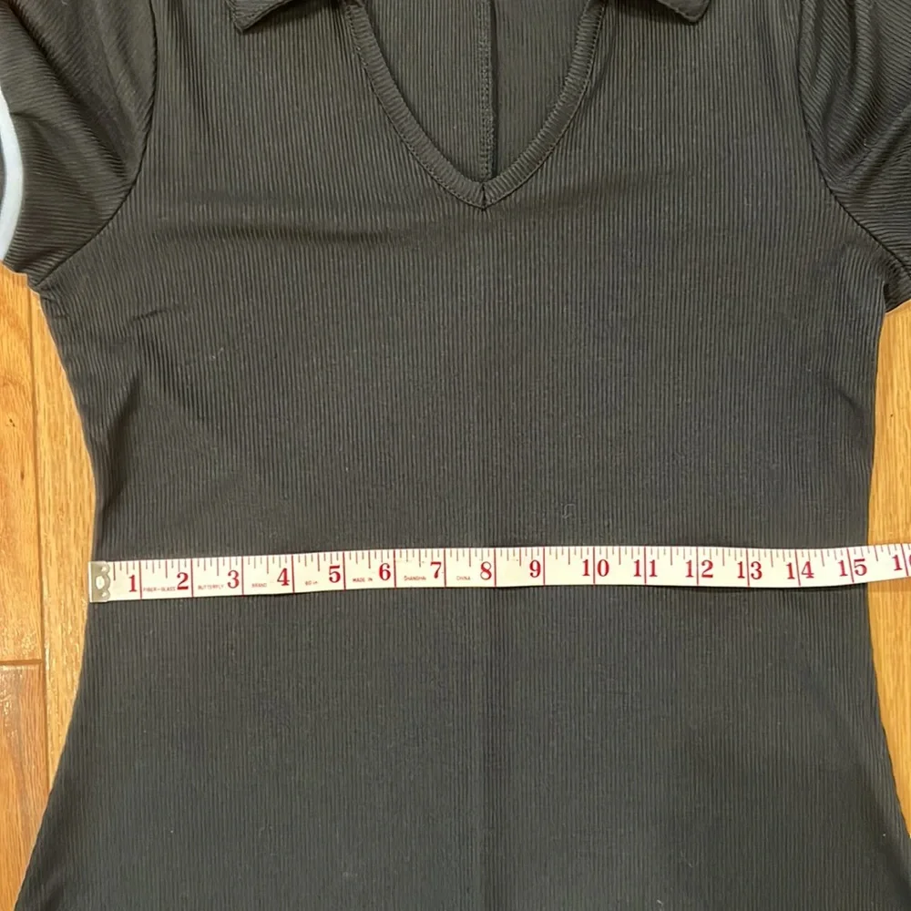 EUC❤️beautiful black dress - Picture 9 of 10